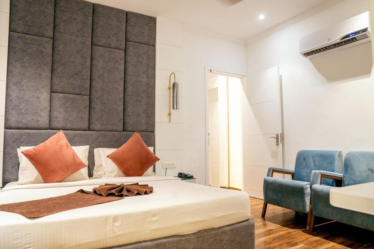 Redwood Resort Панчкула Екстериор снимка