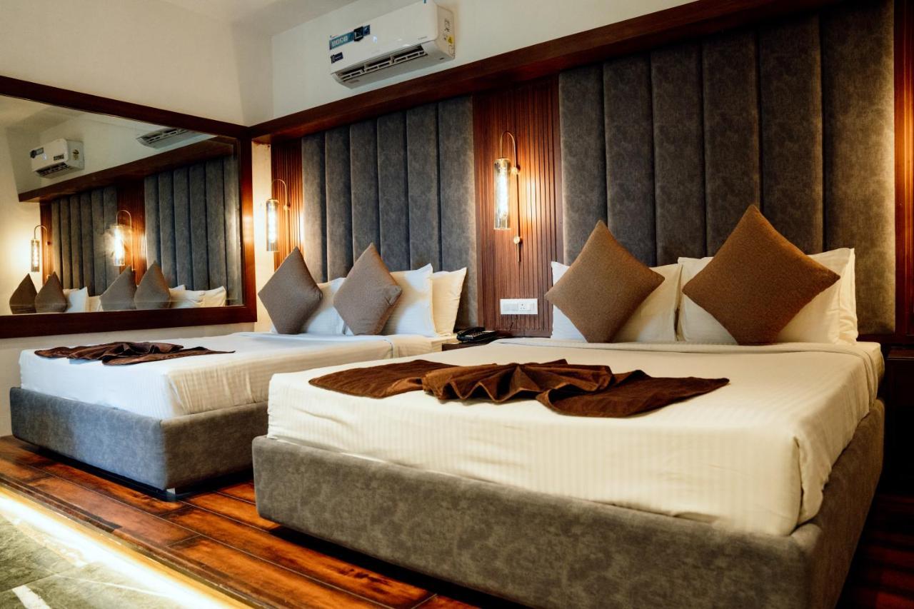 Redwood Resort Панчкула Екстериор снимка